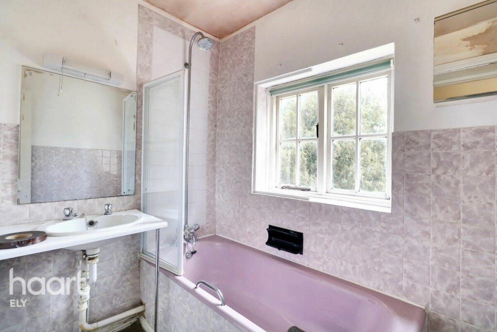 Additional property image - Bridge Road, Mepal