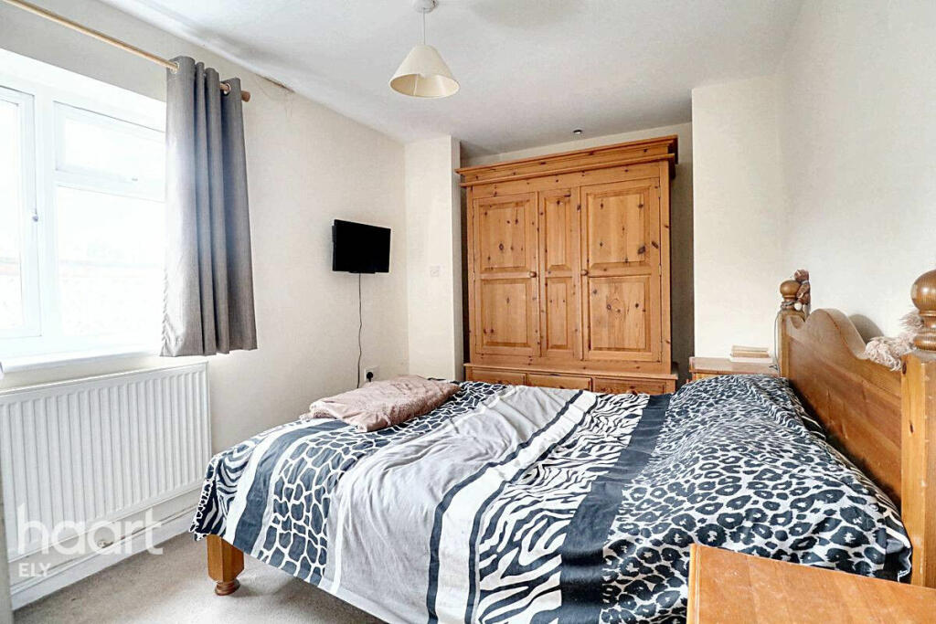 Additional property image - Lawn Lane, Sutton