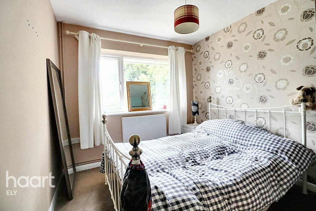 Additional property image - Lawn Lane, Sutton