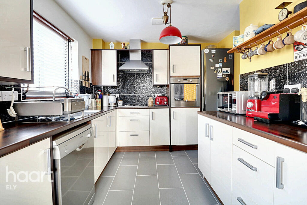 Additional property image - Chamberlain Fields, Littleport