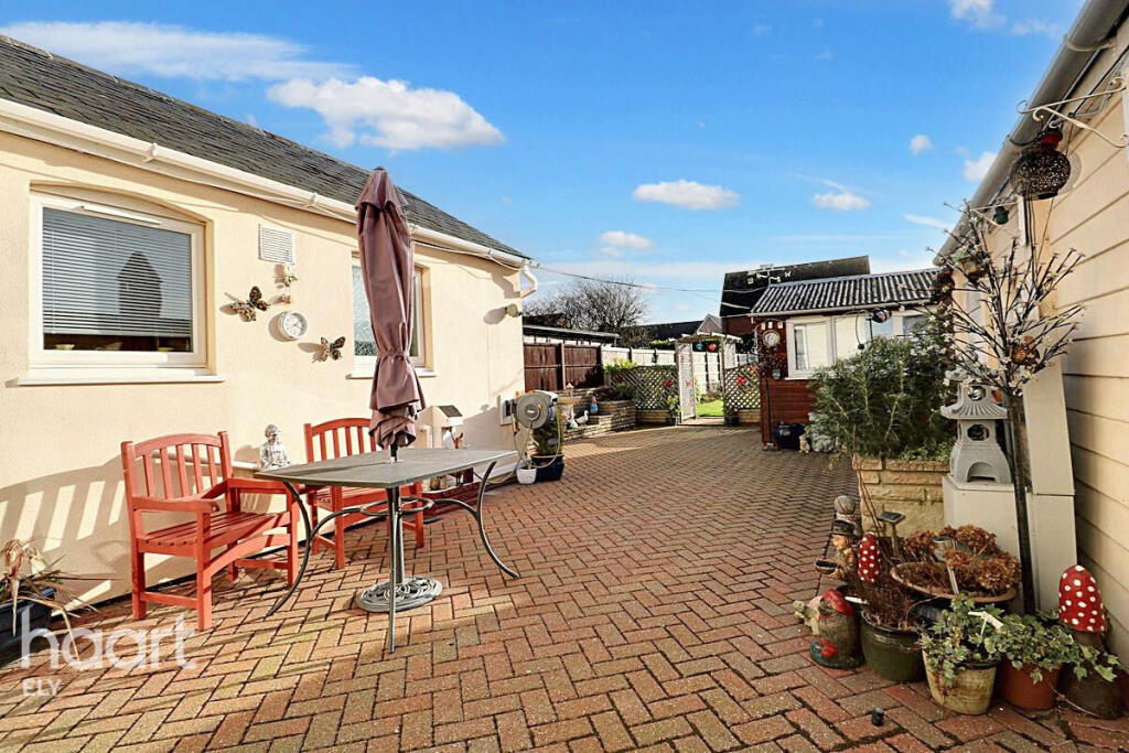 Additional property image - Murfitts Lane, Fordham
