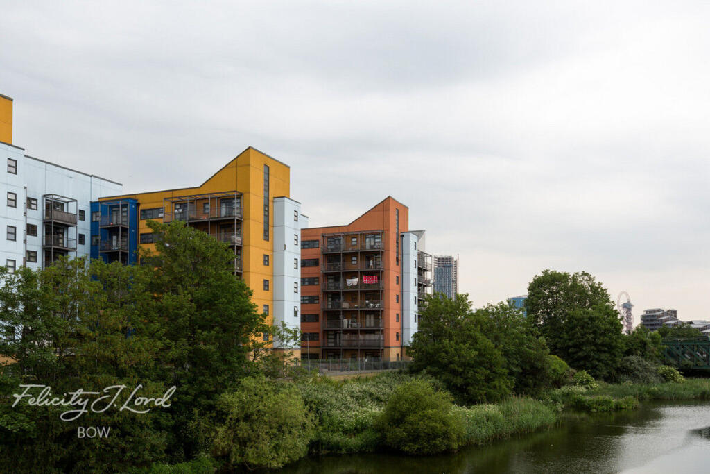 Main image of property: Maltings Close, London