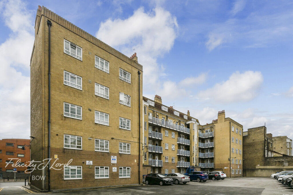 Main image of property: West India Dock Road, London, E14