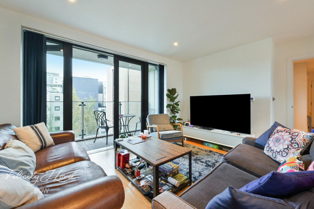 Main image of property: Bow Common Lane, London, E3