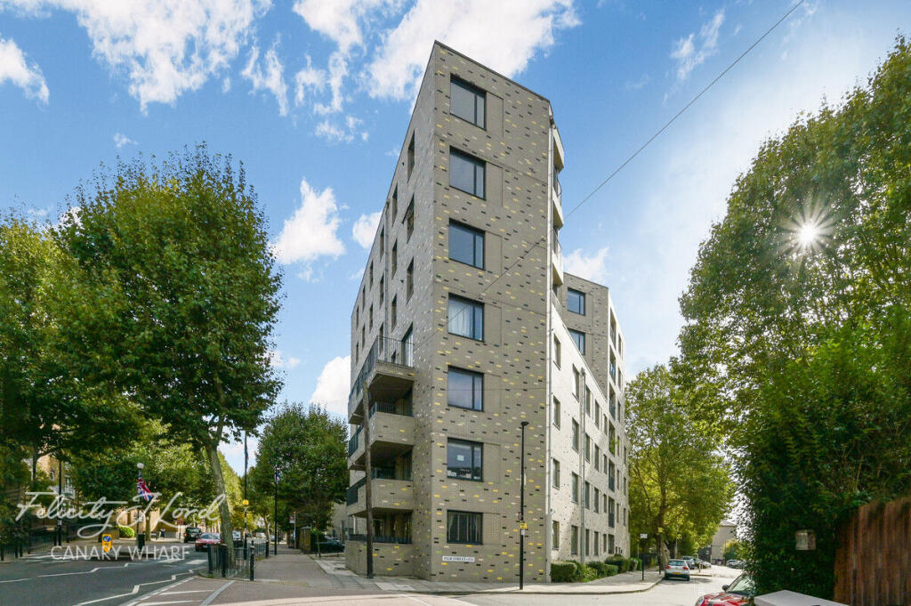 Main image of property: Triangle Apartments, Isle of Dogs, London E14