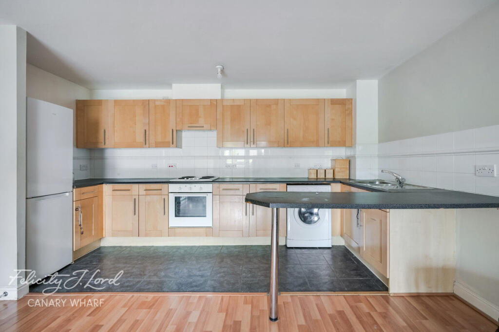 Main image of property: Lowestoft Mews, LONDON