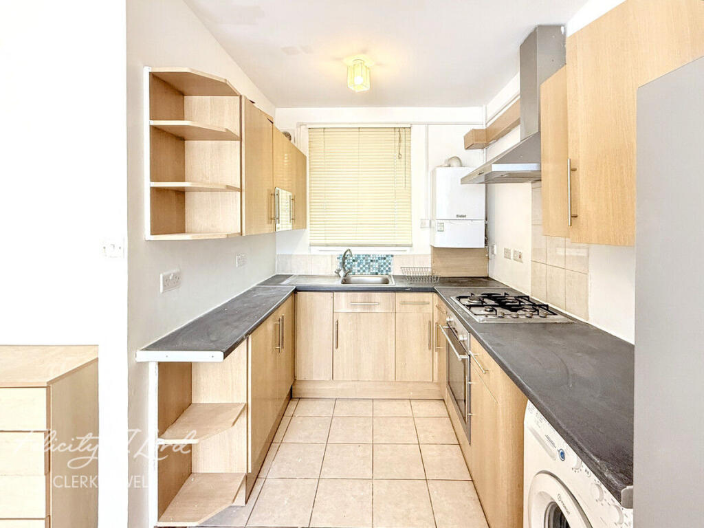 Main image of property: Bevenden Street, London