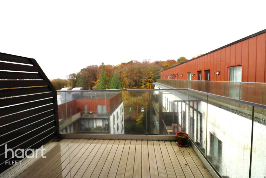 Main image of property: Farnborough Road, Farnborough