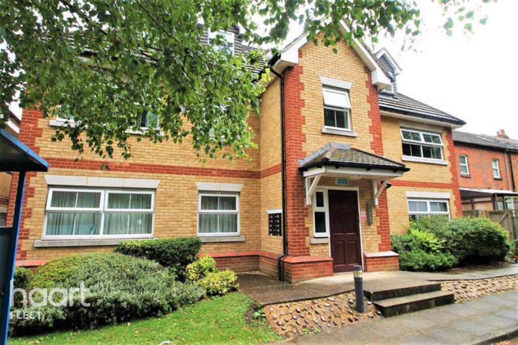 Main image of property: Farnborough Road, Farnborough