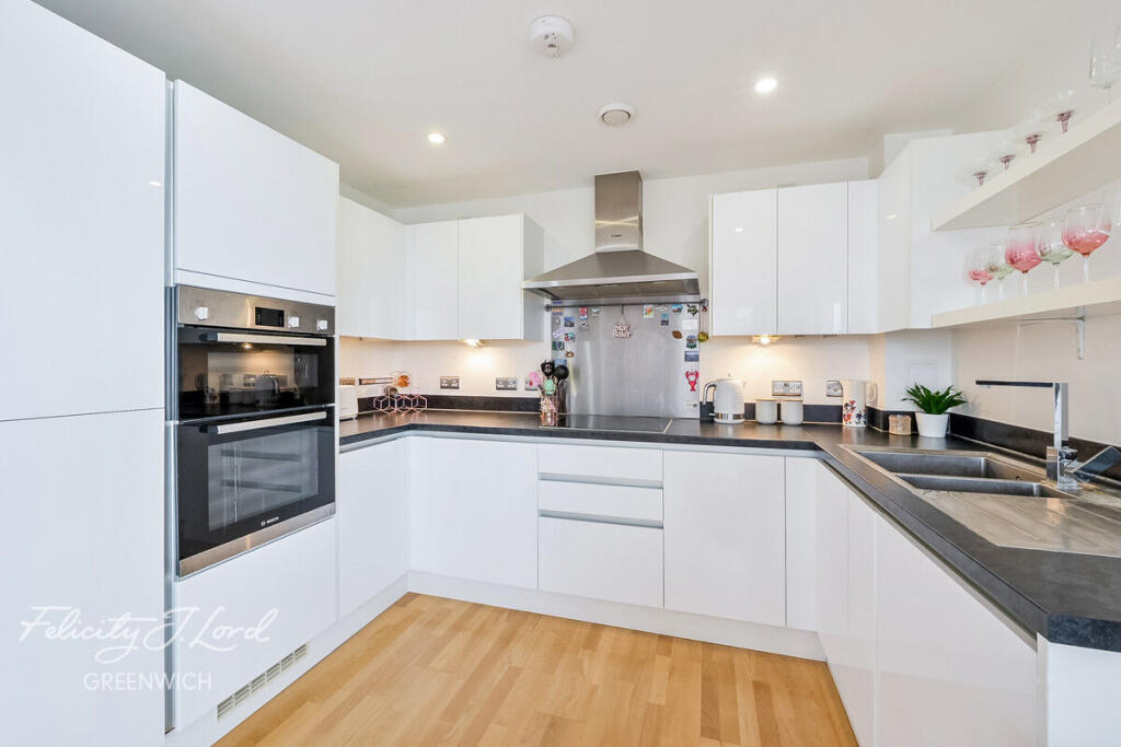 Main image of property: Parkside Avenue, Greenwich, SE10 8FN