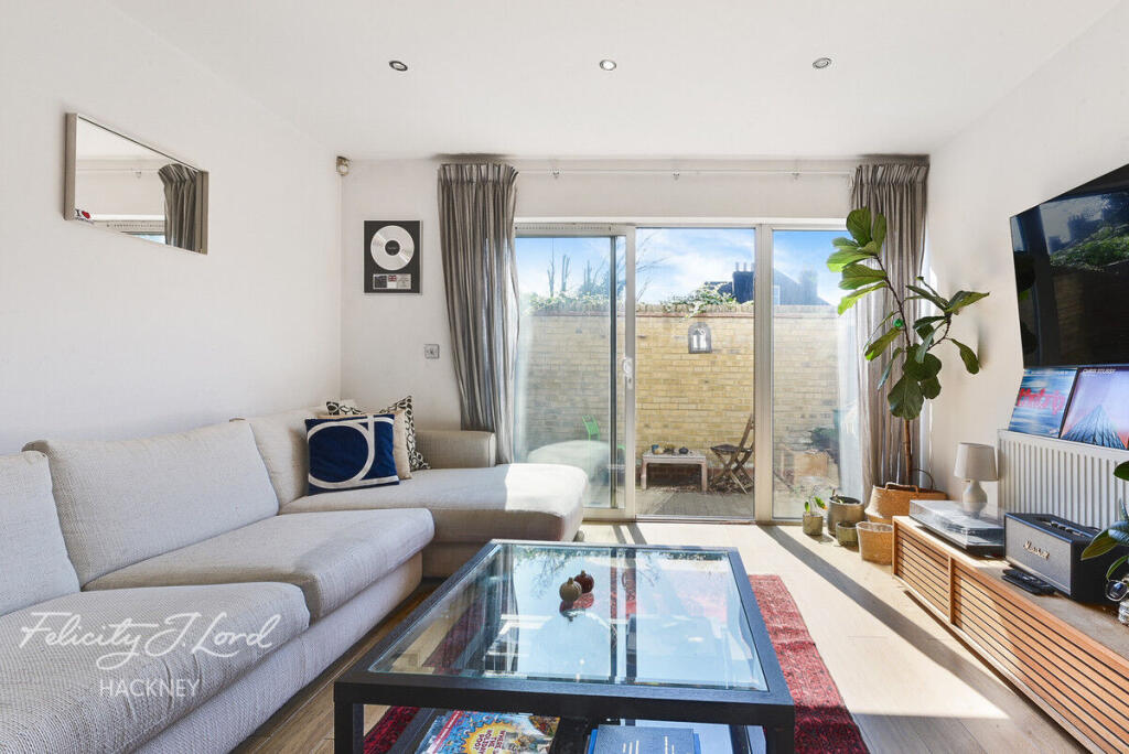 Main image of property: Stanford Mews, London E8