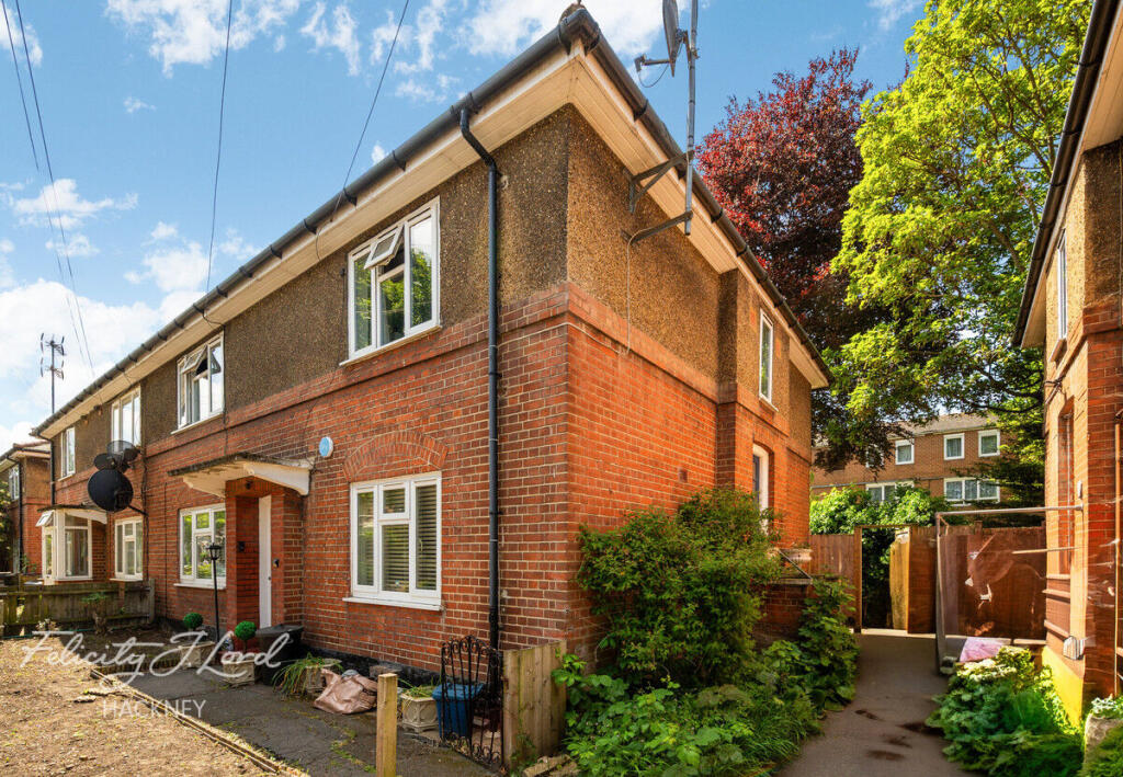 Main image of property: Daubeney Road, London E5