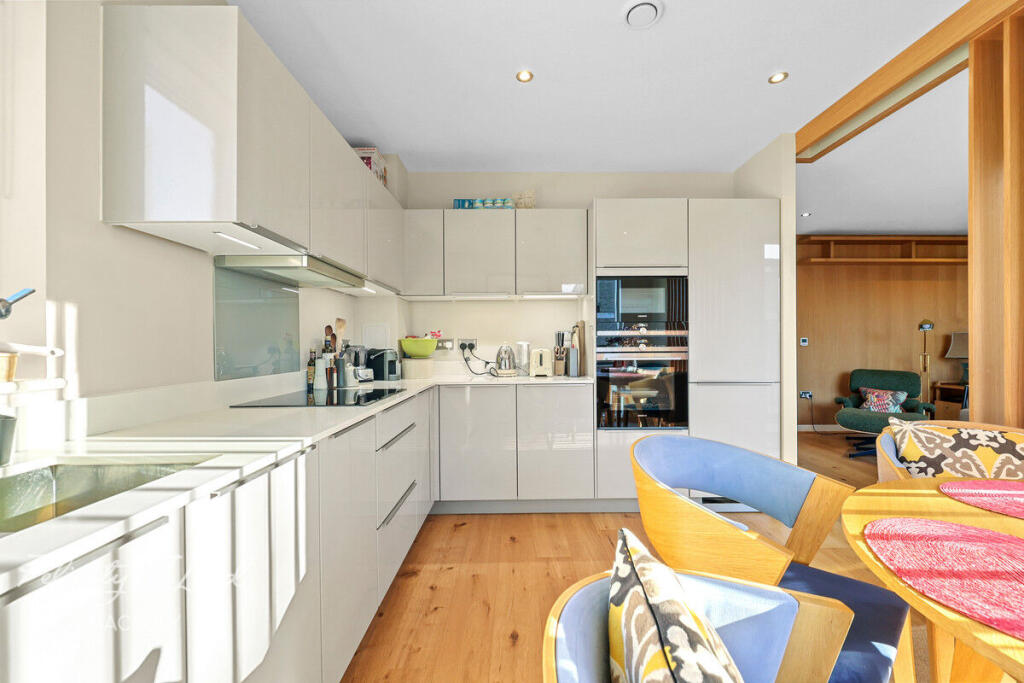 Main image of property: Lansdowne Drive, London E8