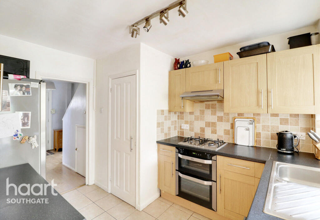 Main image of property: Lincoln Avenue, London