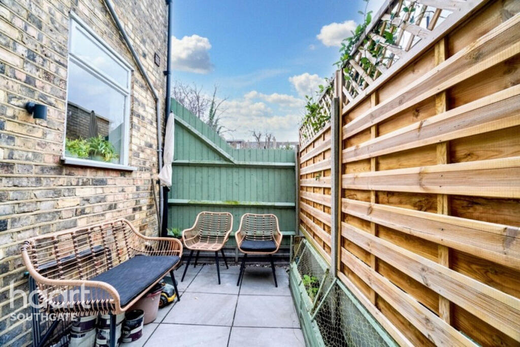 Main image of property: Lascotts Road, London