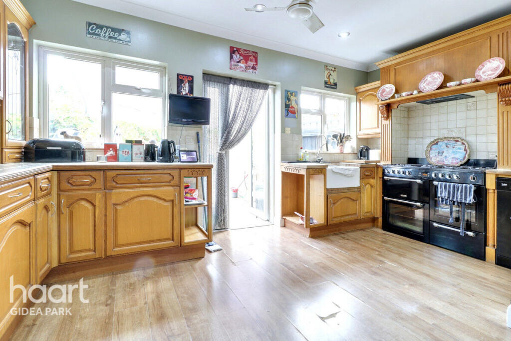 Main image of property: Bush Elms Road, Hornchurch, RM11 1LT