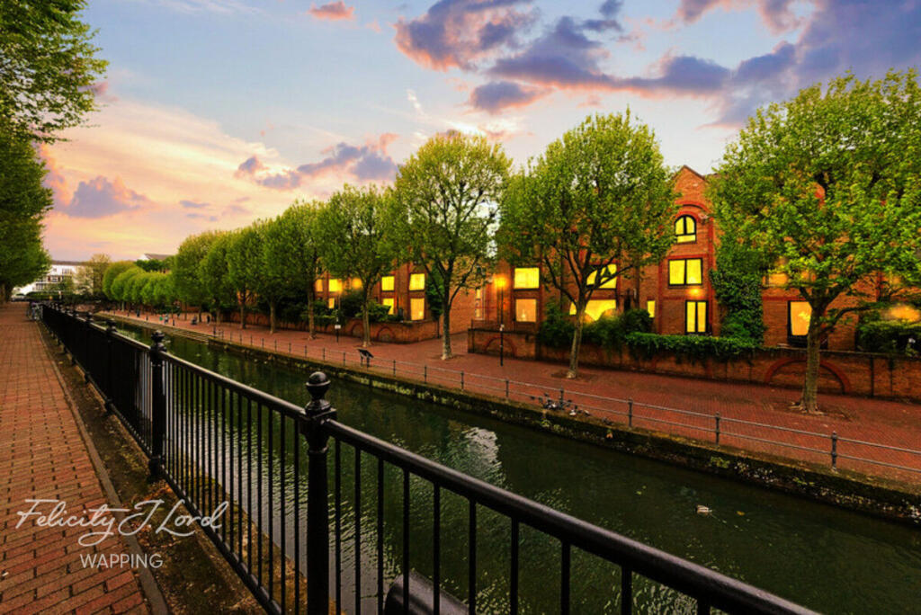 Main image of property: Spirit Quay, LONDON
