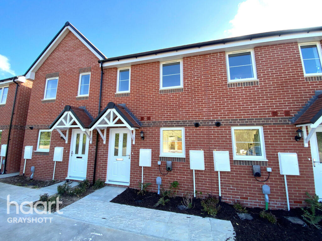 Main image of property: Gregg Close, Southampton
