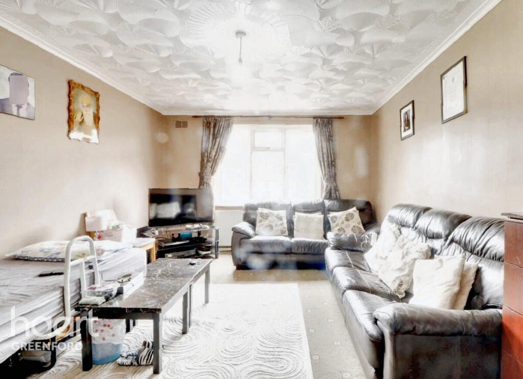 3 bedroom town house