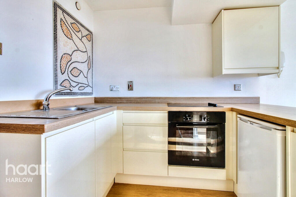 Additional property image - Harlow, Harlow