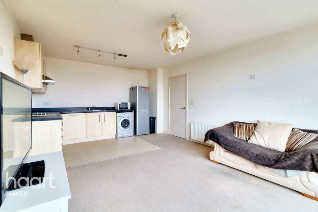 1 bedroom apartment for sale in Canalside Gardens, SOUTHALL, UB2