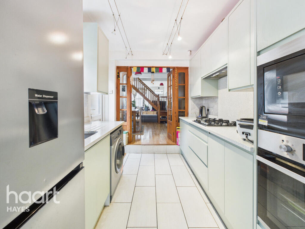 Main image of property: Yeading Fork, Hayes