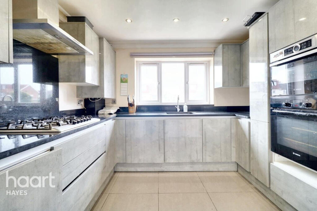 Main image of property: Gledwood Avenue, Hayes