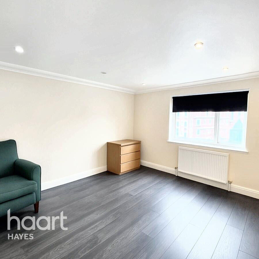 Main image of property: Gledwood Avenue, Hayes