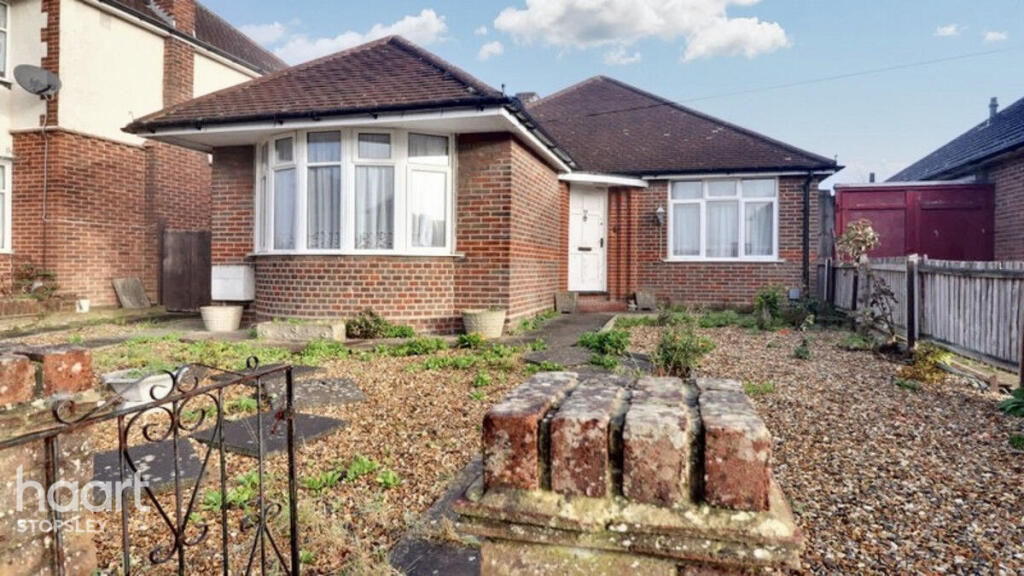 Main image of property: Clevedon Road, Luton
