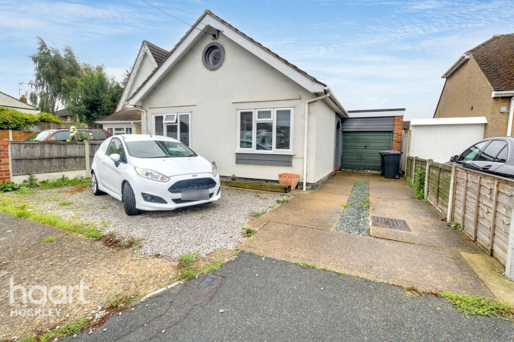 Main image of property: Queen Elizabeth Chase, Rochford