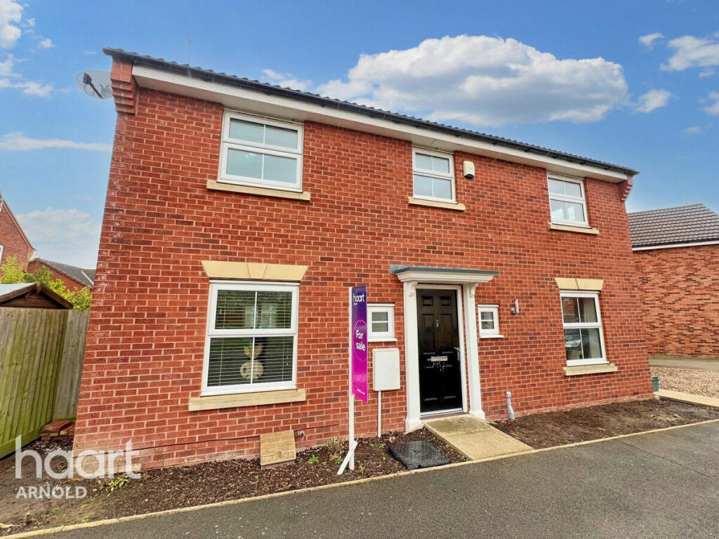4 bedroom detached house for sale in Axmouth Drive, Mapperley Plains, NG3