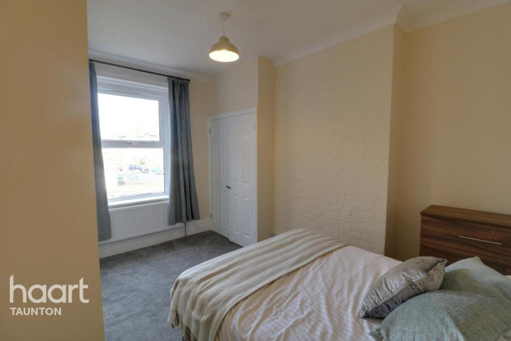 Main image of property: Clifton Terrace, Taunton