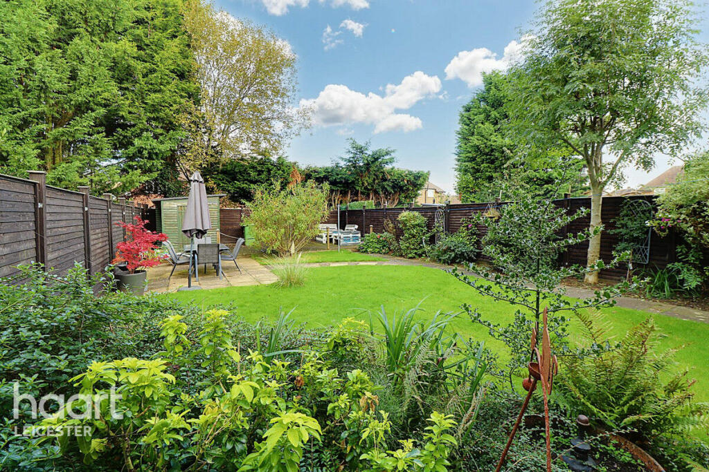 1 bedroom for sale in Ireton Road, Market Harborough, LE16