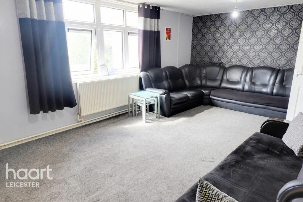 2 bedroom for sale in Kashmir Road, Leicester, LE1