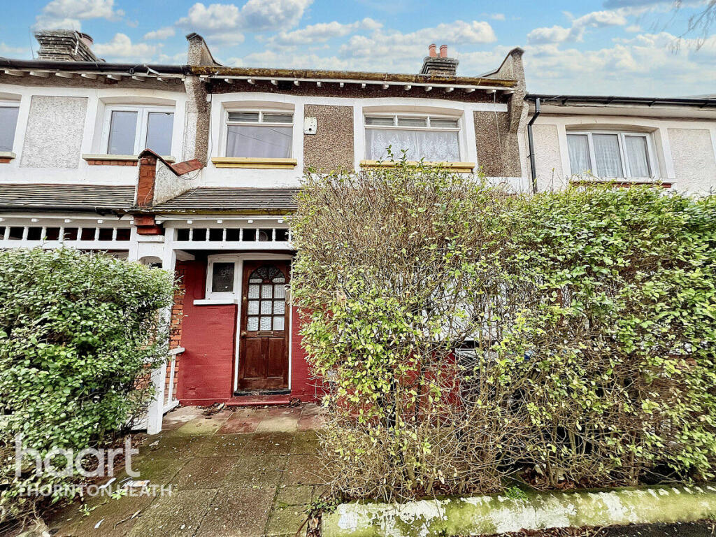 3 bedroom terraced house for sale in Torridge Road, Thornton Heath, CR7