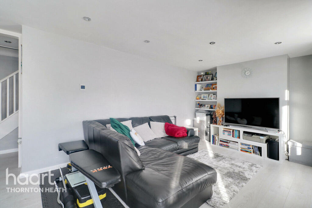Additional property image - Livingstone Road, Thornton Heath