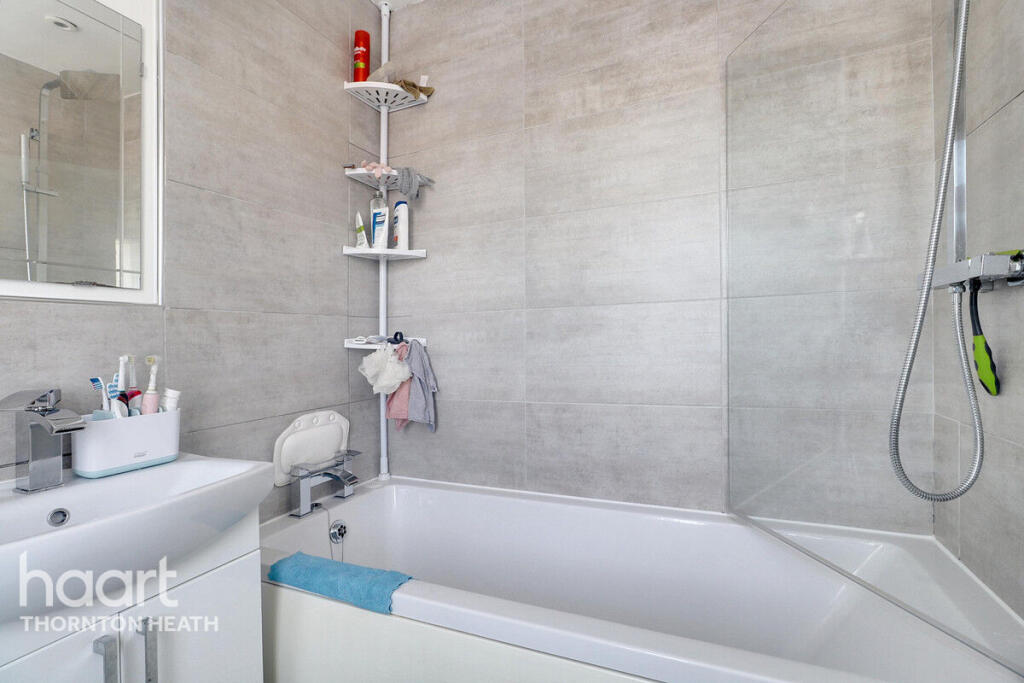 Additional property image - Livingstone Road, Thornton Heath