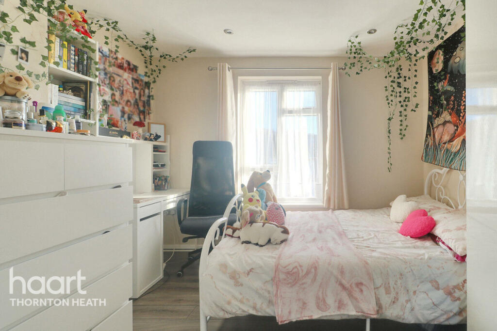 Additional property image - Livingstone Road, Thornton Heath