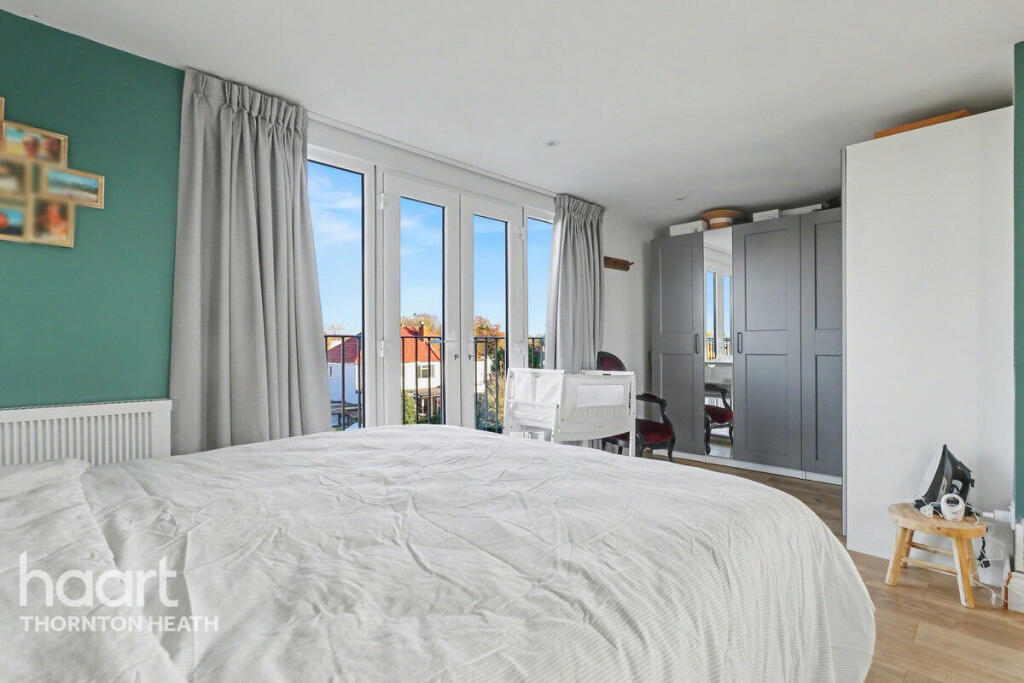 Main image of property: Tamworth Lane, Mitcham