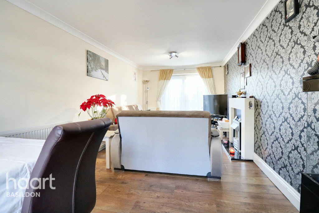 2 bedroom terraced house for sale in Whitmore Way, Basildon, SS14