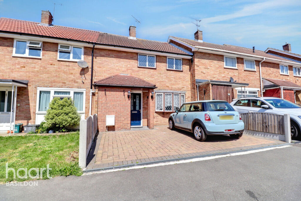 Main image of property: Gippeswyk, Basildon
