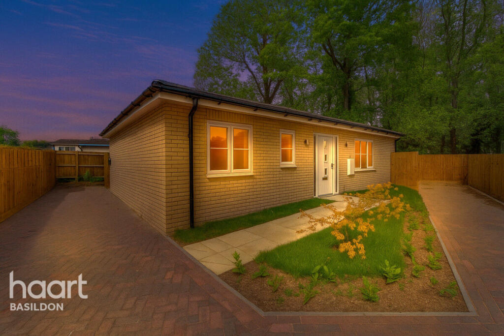 Main image of property: Gardeners Mews, Gardiners Lane, Billericay