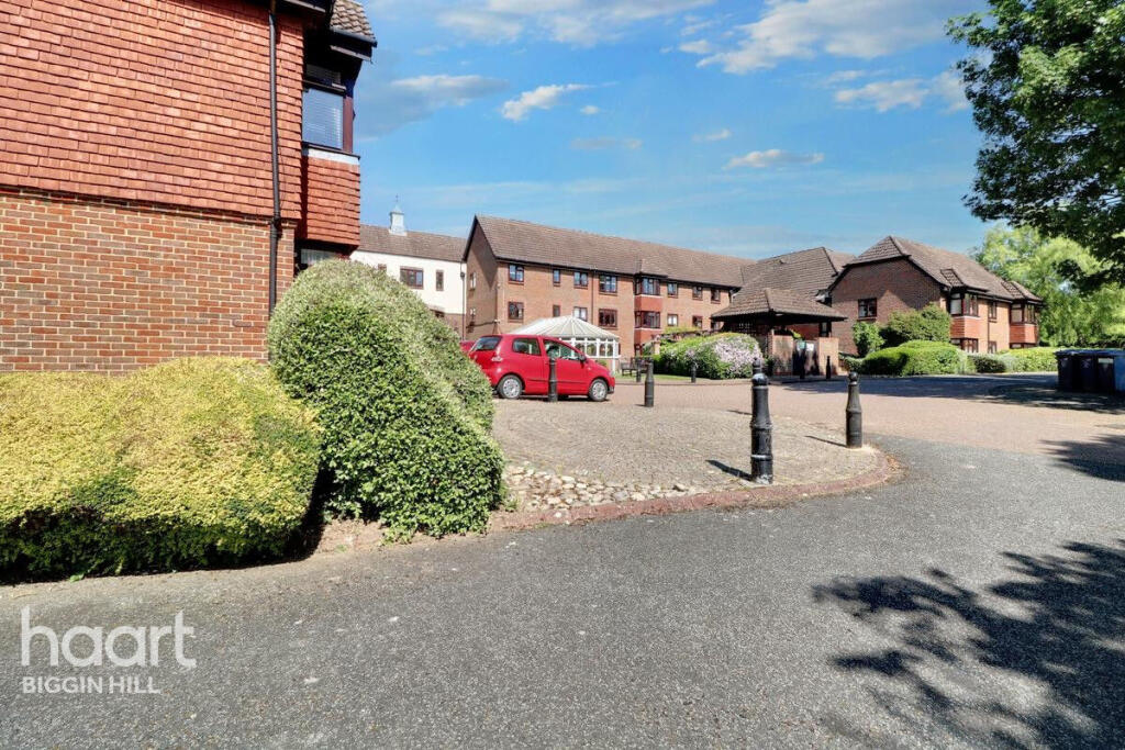 Main image of property: 210 Main Road, Biggin Hill