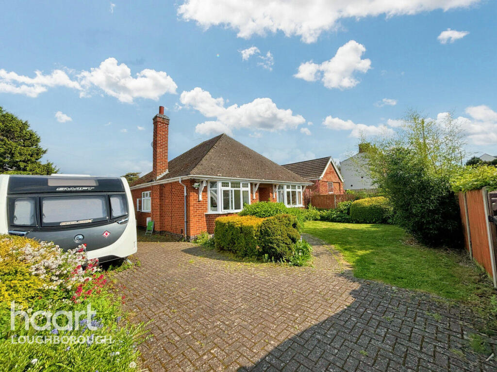 2 bedroom detached bungalow for sale in Brick Kiln Lane, Shepshed, LE12