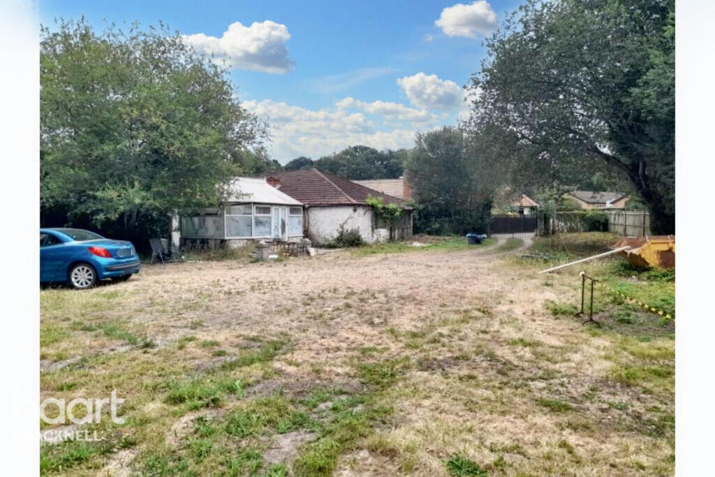 Main image of property: Nine Mile Ride, WOKINGHAM