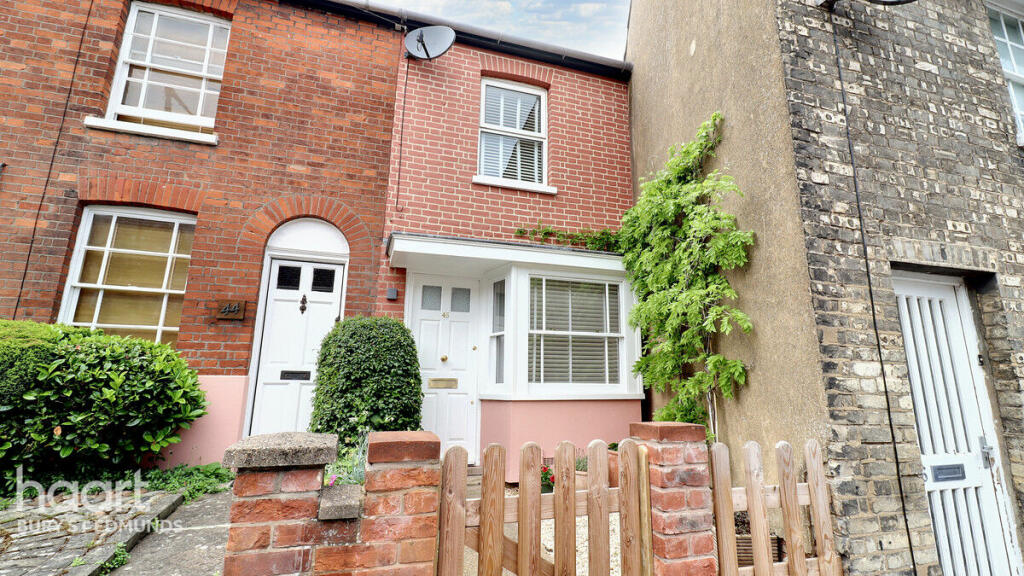 2 bedroom terraced house for sale in Cannon Street, Bury St Edmunds, IP33