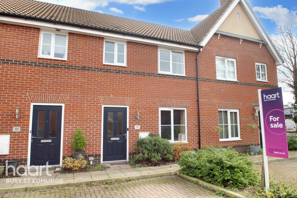 3 bedroom terraced house for sale in Hall Lane, Elmswell, Bury St
