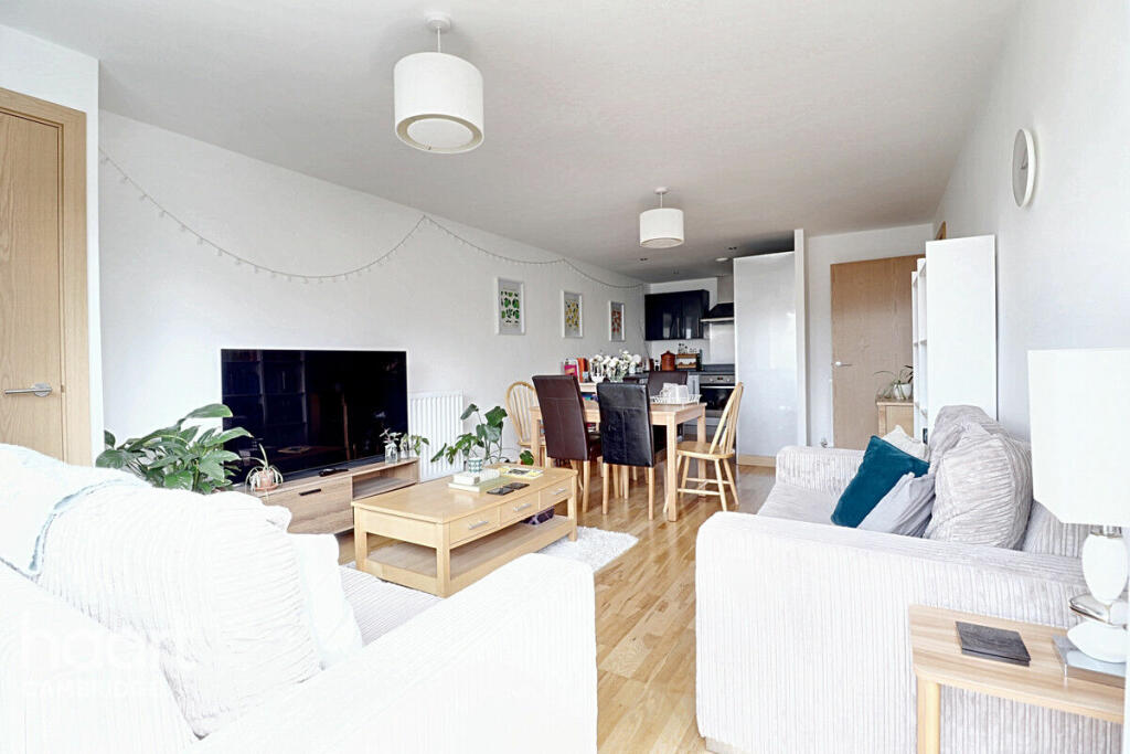 Additional property image - Cromwell Road, Cambridge