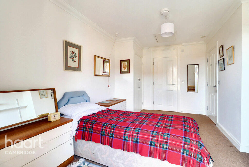 Additional property image - Wellbrook Way, Cambridge