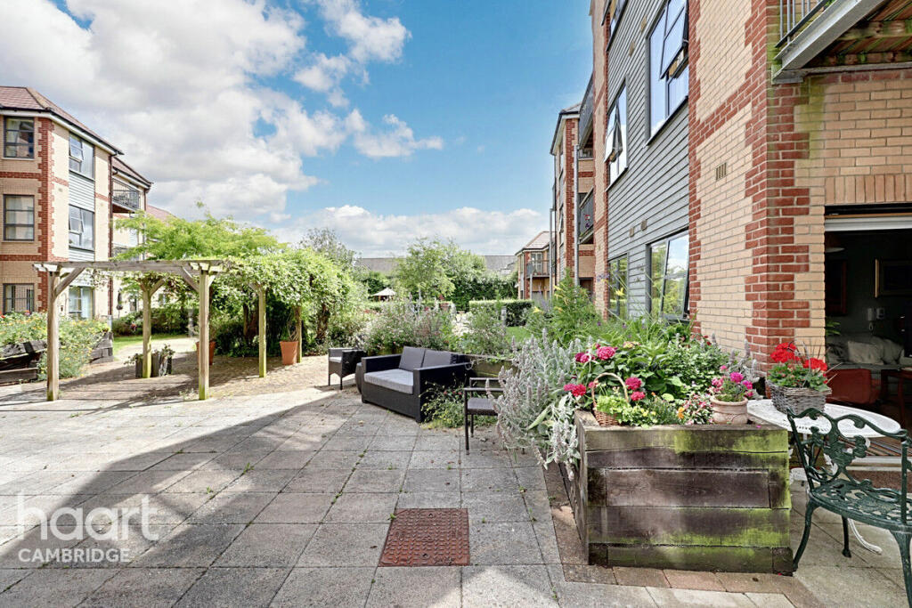 Additional property image - Wellbrook Way, Cambridge